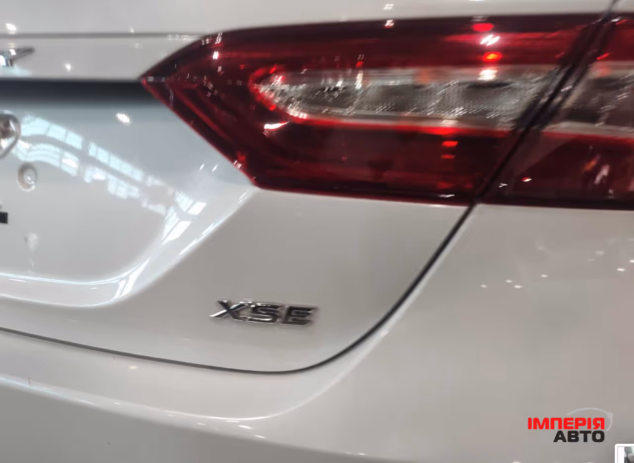 Toyota Camry - фото 19