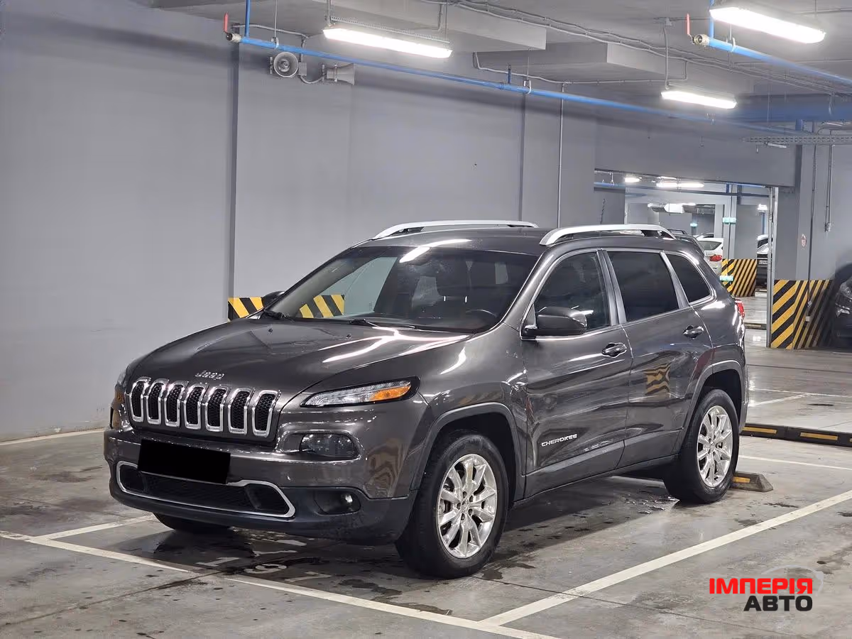 Jeep Cherokee - фото 2