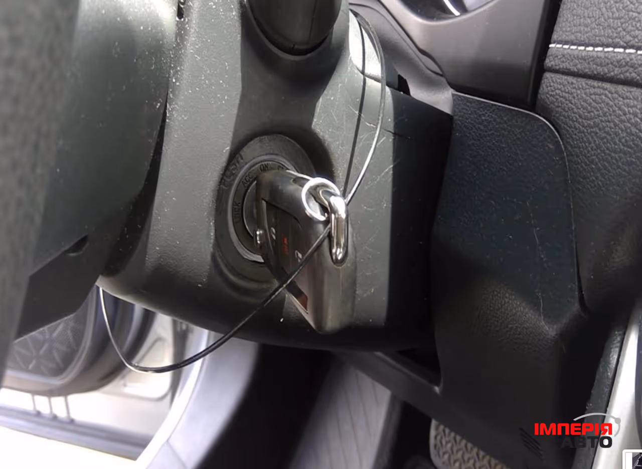 Toyota RAV4 - фото 18
