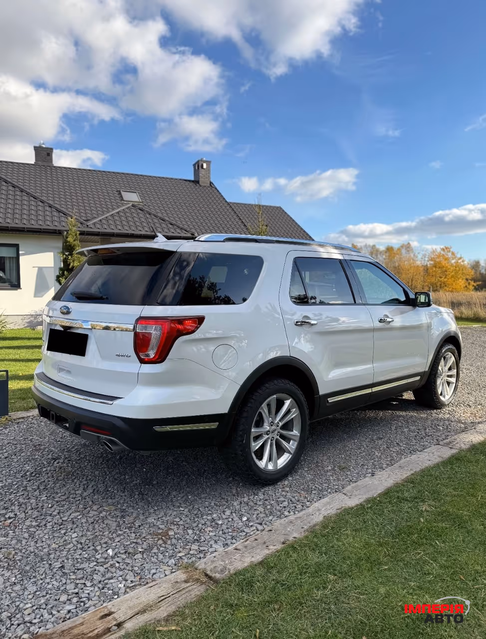 Ford Explorer - фото 9