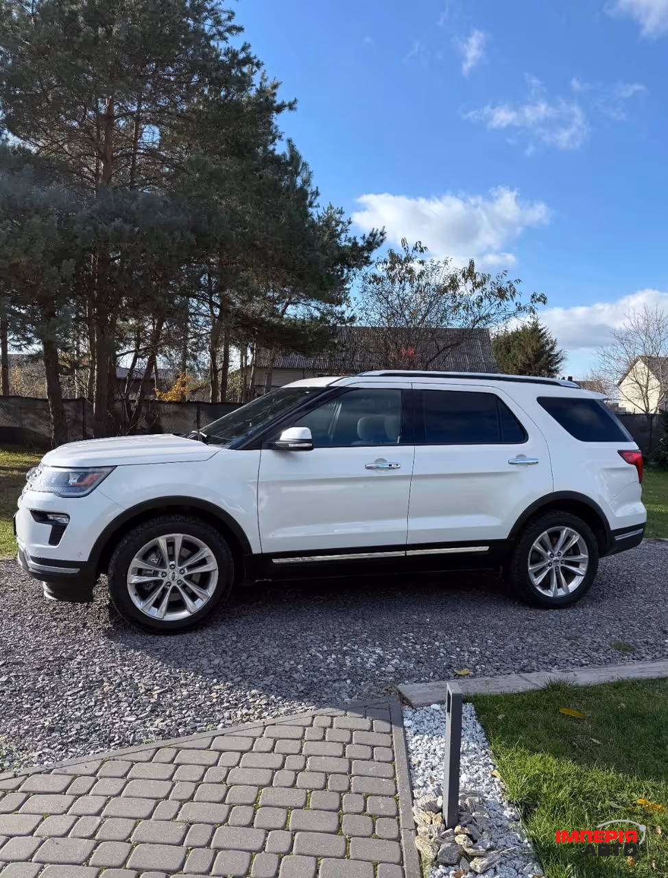 Ford Explorer - фото 2