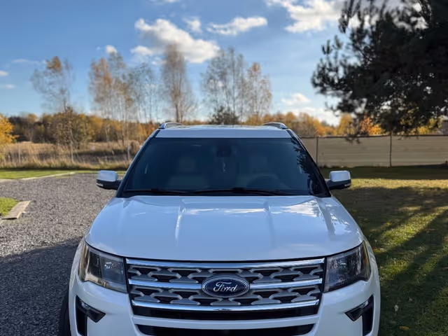 Ford Explorer - фото 3