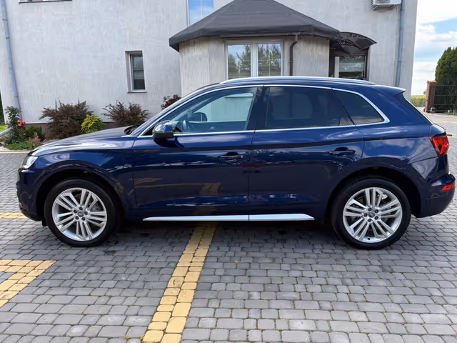 Audi Q5 - фото 4