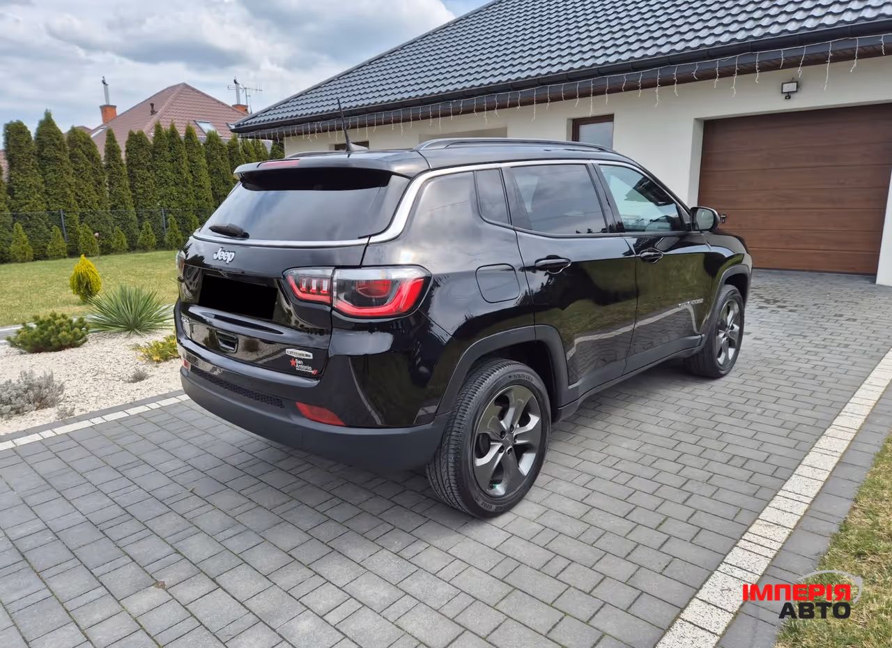 Jeep Compass - фото 5