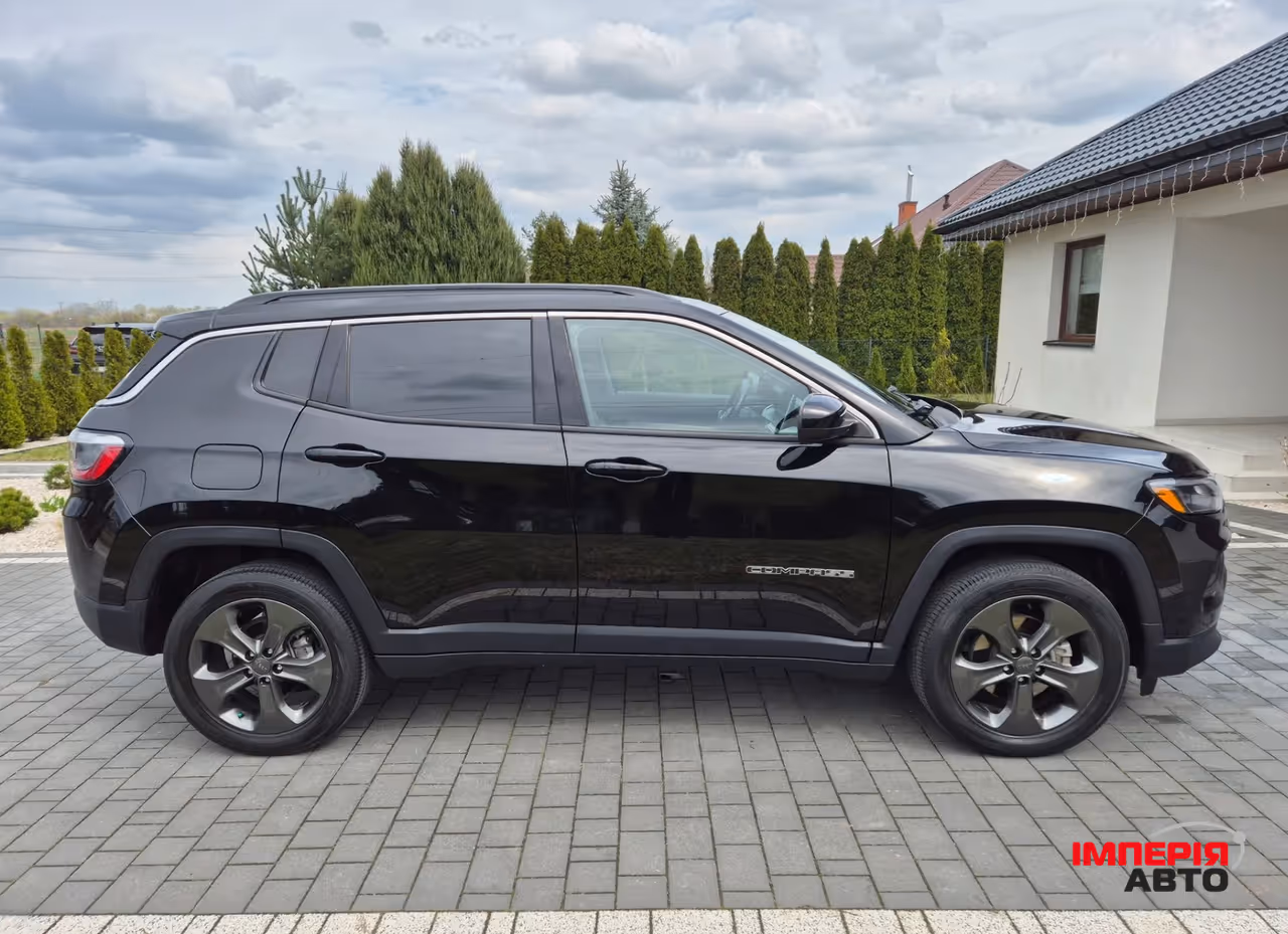 Jeep Compass - фото 4