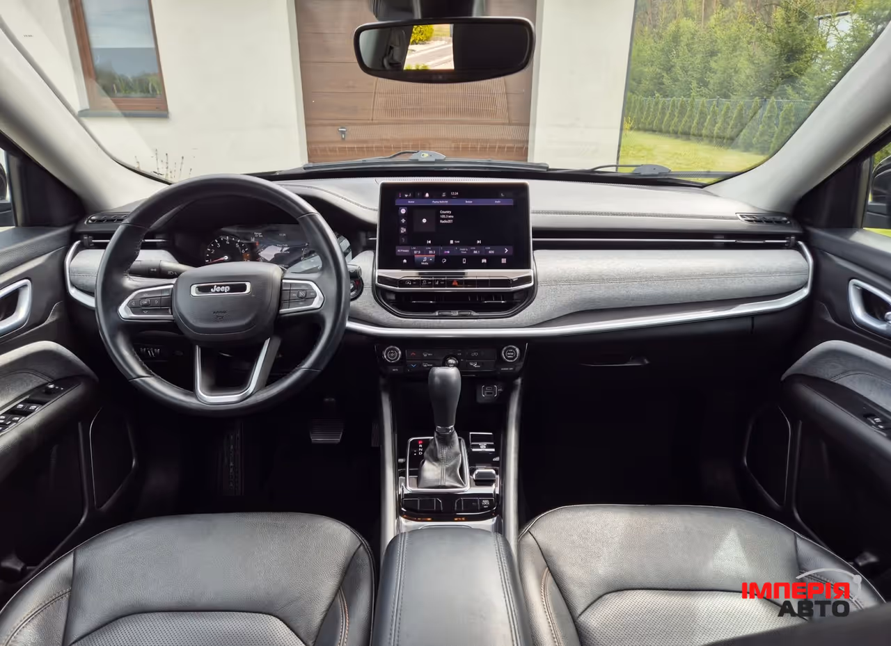 Jeep Compass - фото 12