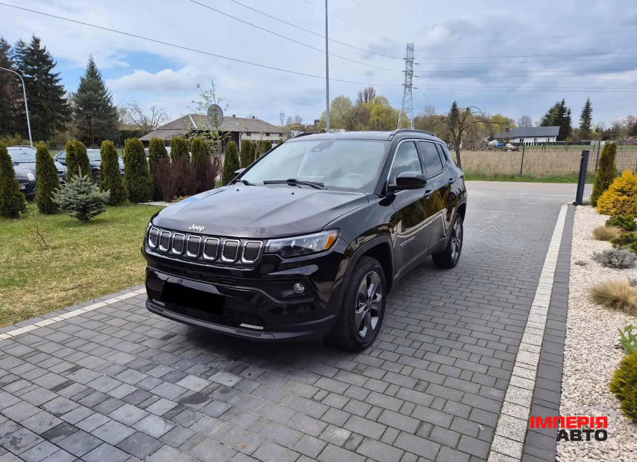 Jeep Compass - фото 1