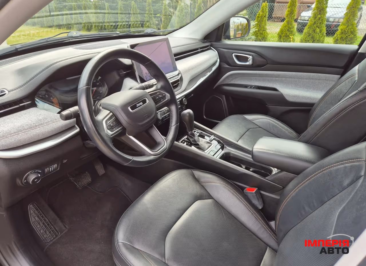 Jeep Compass - фото 6