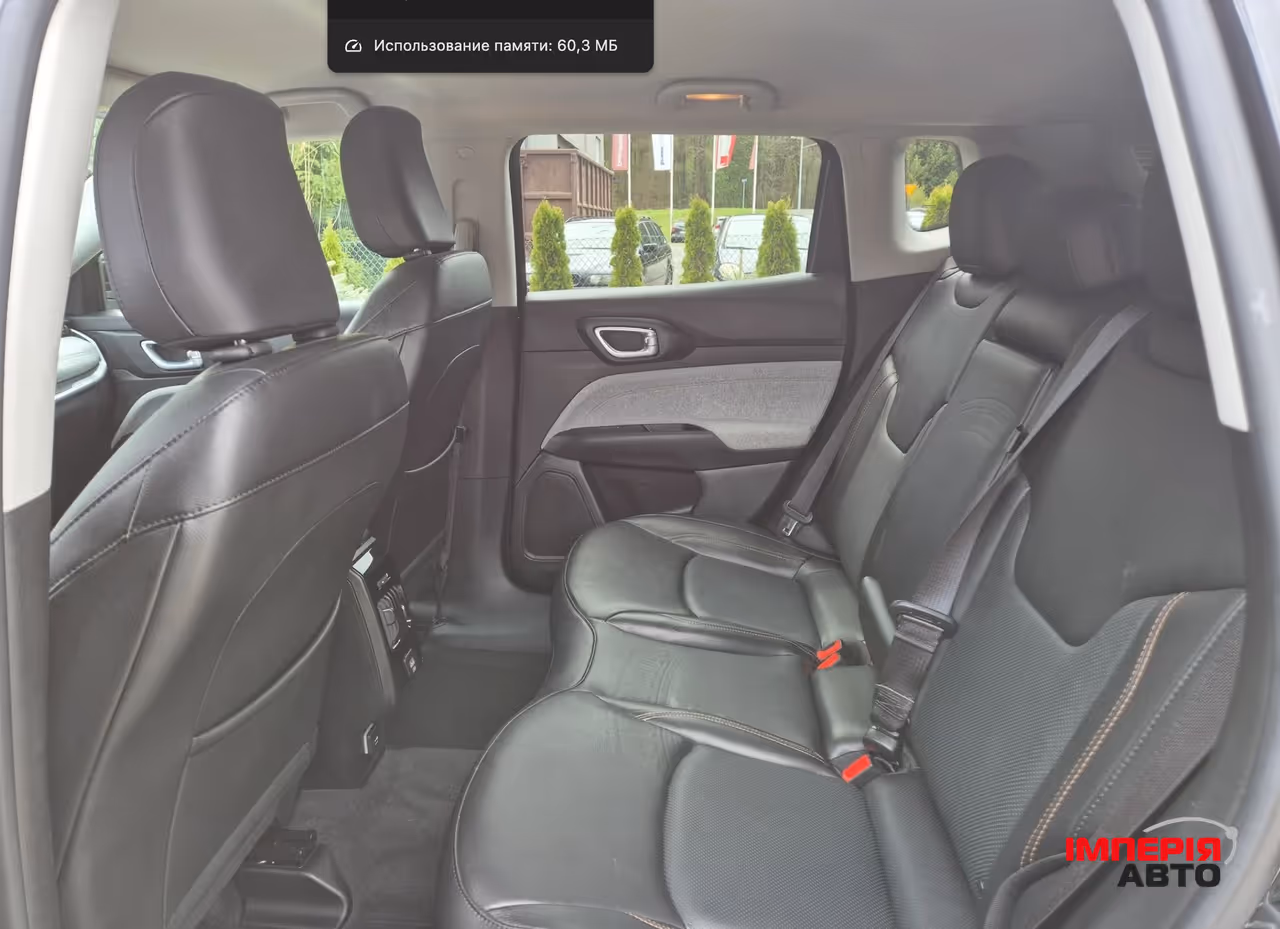 Jeep Compass - фото 7