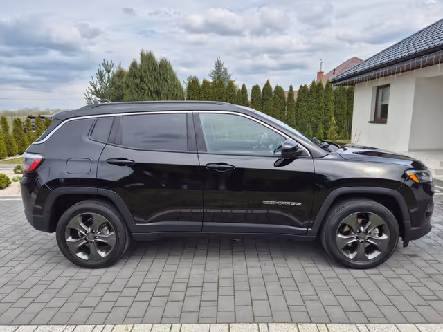 Jeep Compass - фото 4