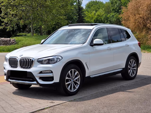BMW X3 - фото 1