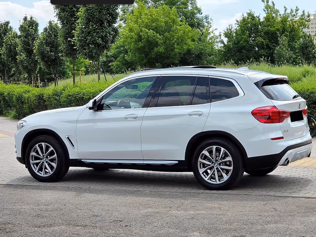 BMW X3 - фото 4