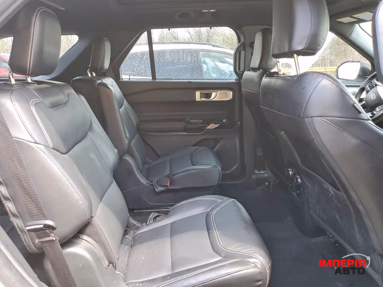 Ford Explorer - фото 9