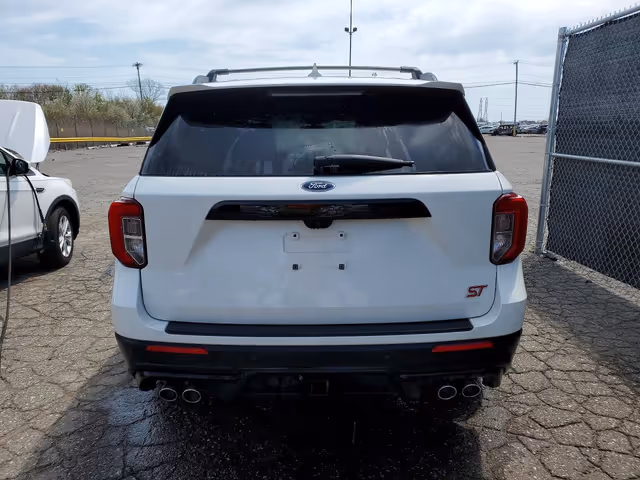 Ford Explorer - фото 5
