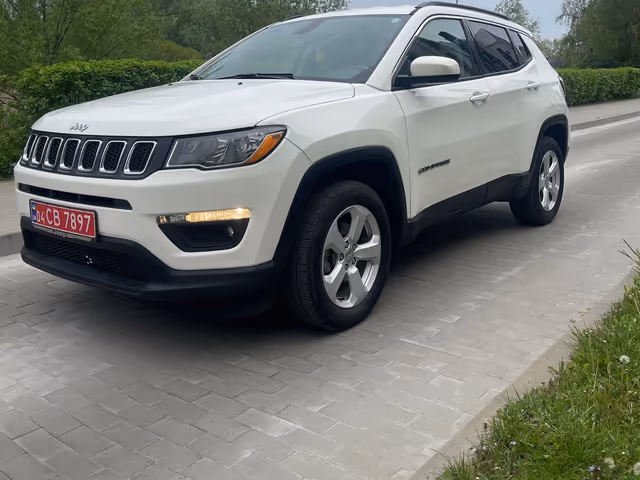 Jeep Compass - фото 3