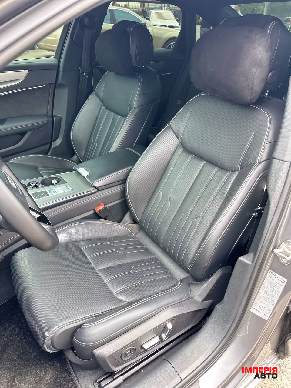 Audi A6 - фото 11