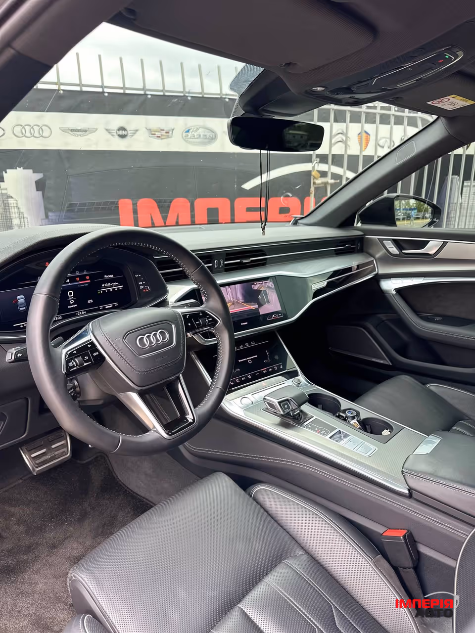Audi A6 - фото 7