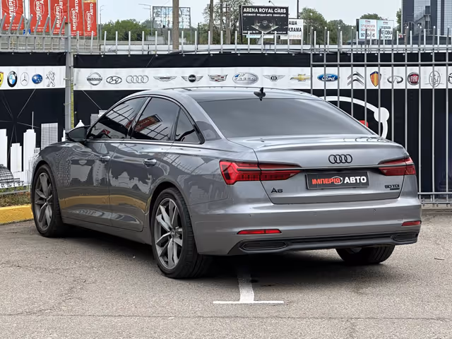 Audi A6 - фото 4