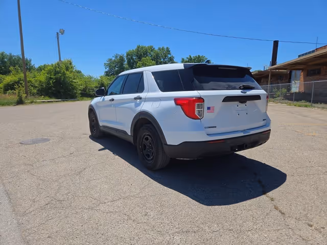 Ford Explorer - фото 3