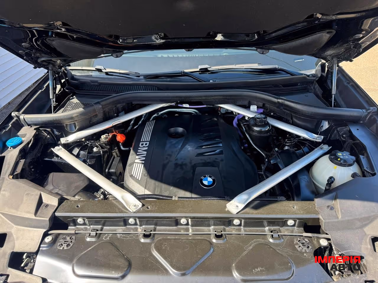 BMW X6 - фото 8