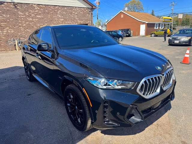 BMW X6 - фото 1