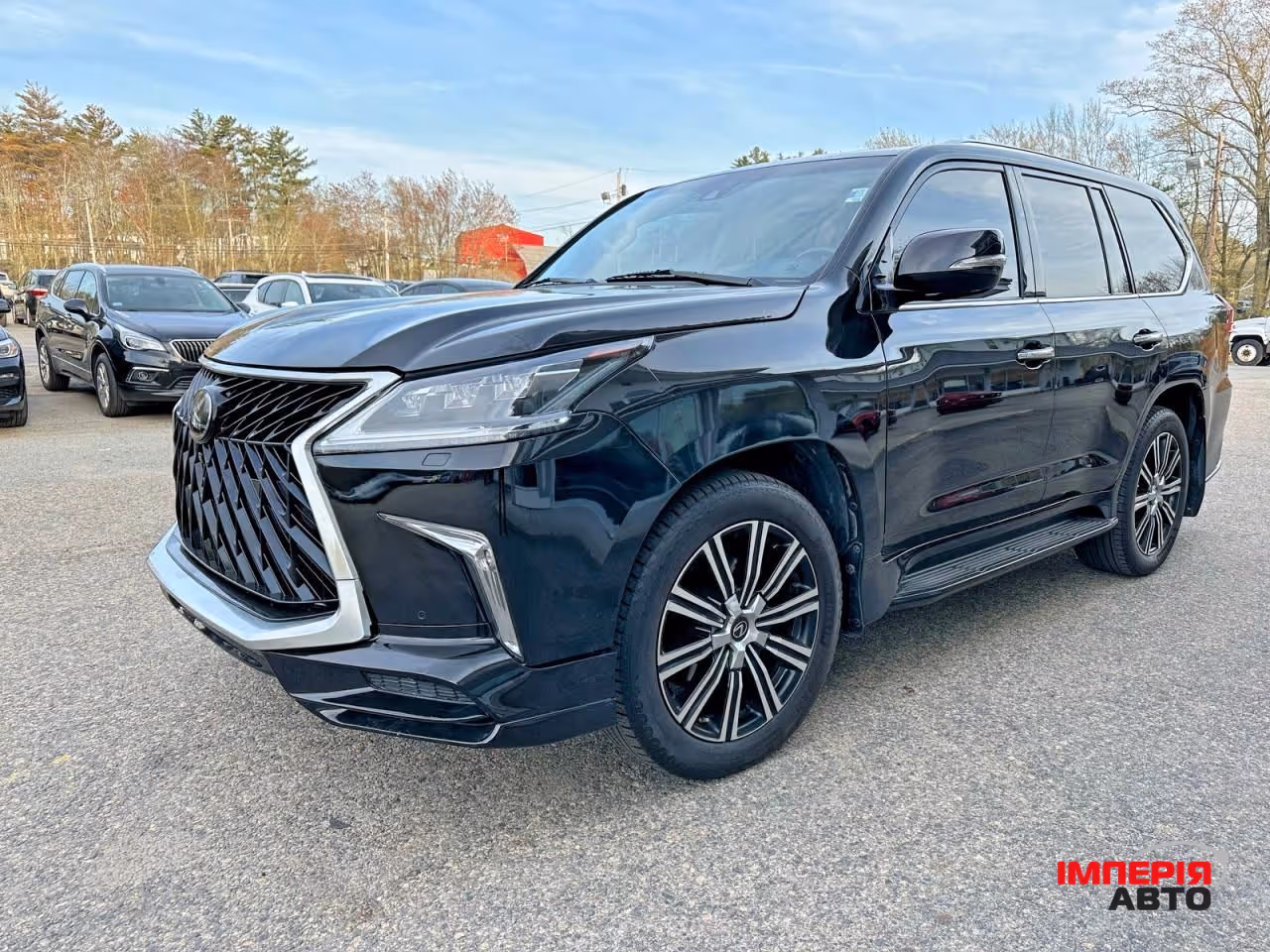 Lexus LX - фото 1