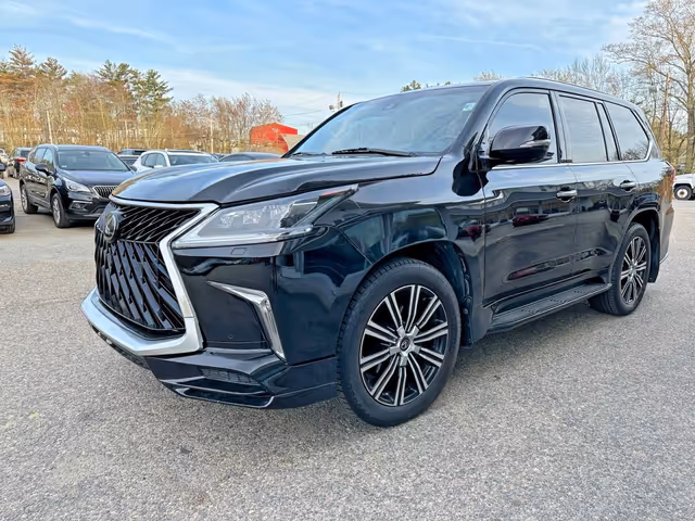 Lexus LX - фото 1