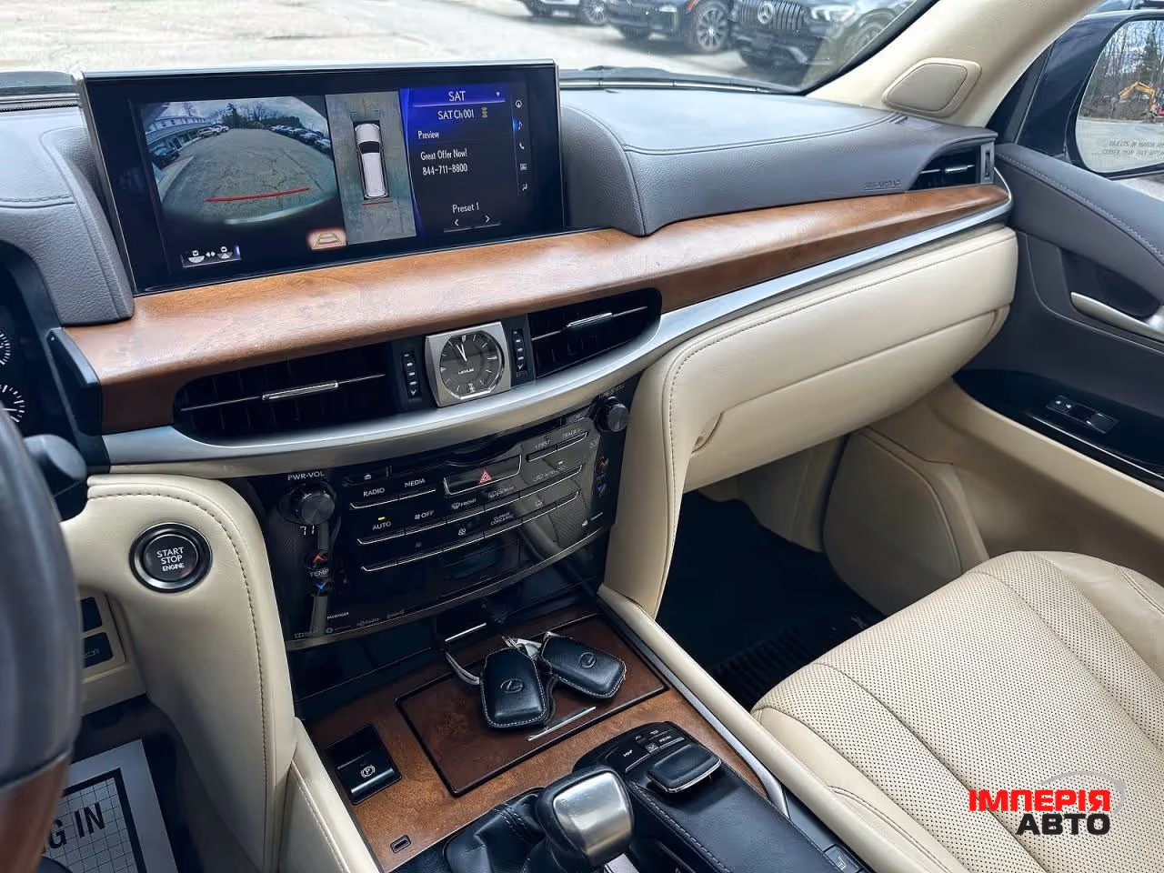 Lexus LX - фото 6