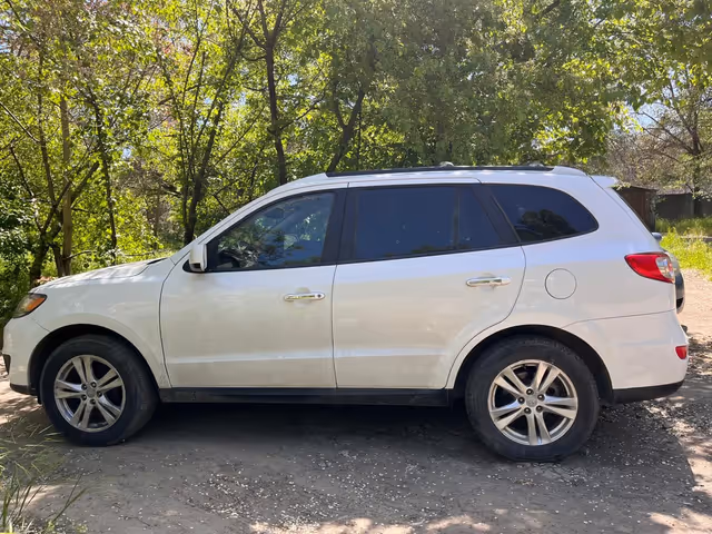 Hyundai Santa Fe - фото 3