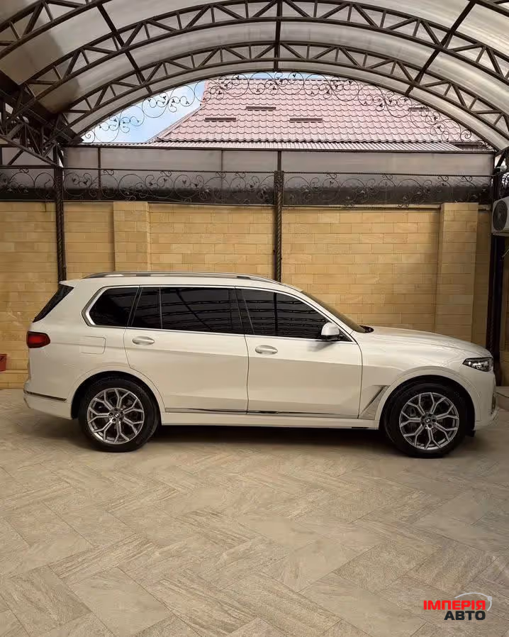 BMW X7 - фото 6