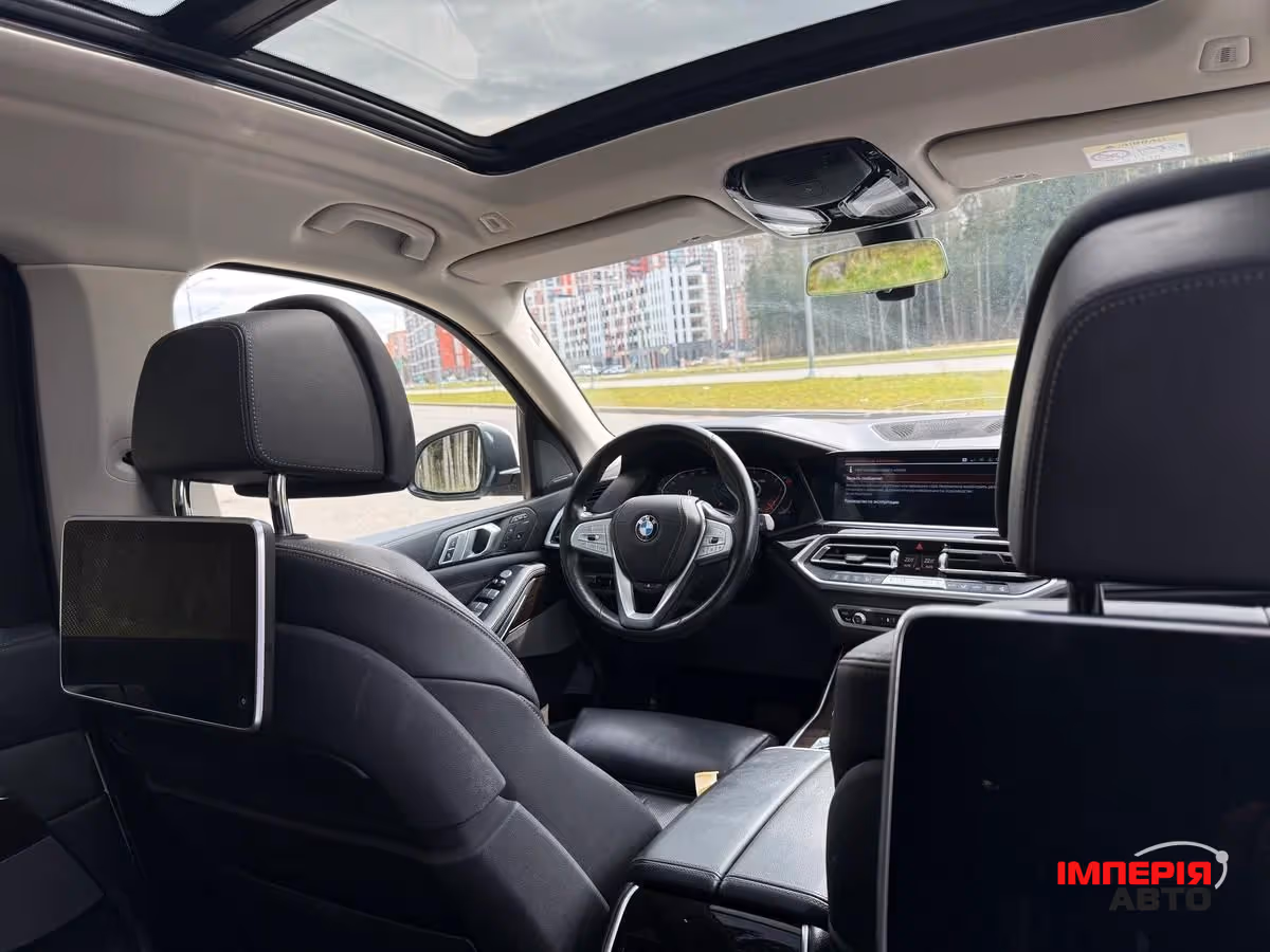 BMW X7 - фото 10
