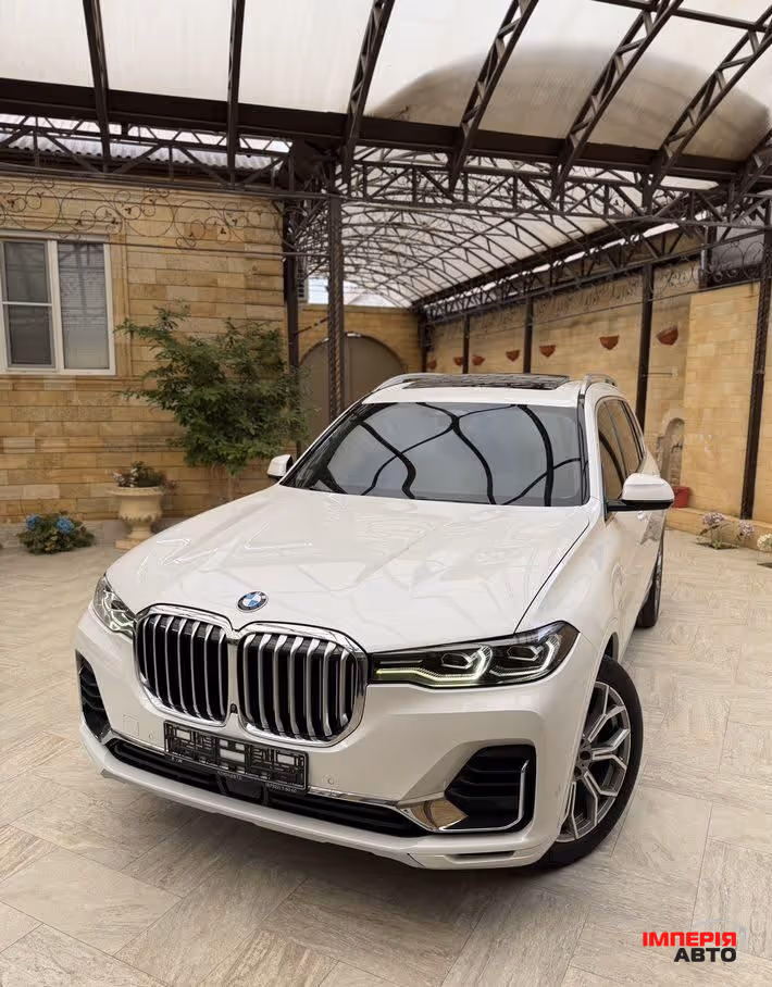 BMW X7 - фото 2