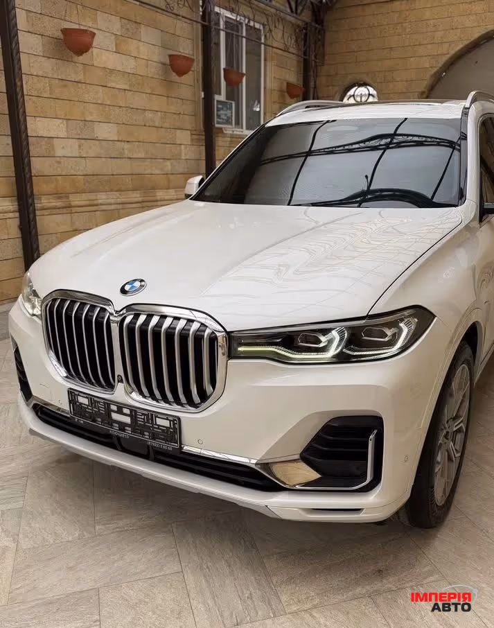 BMW X7 - фото 5