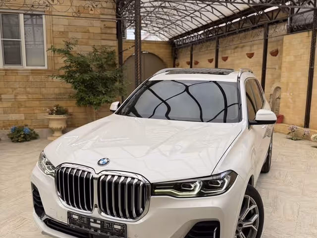 BMW X7 - фото 2