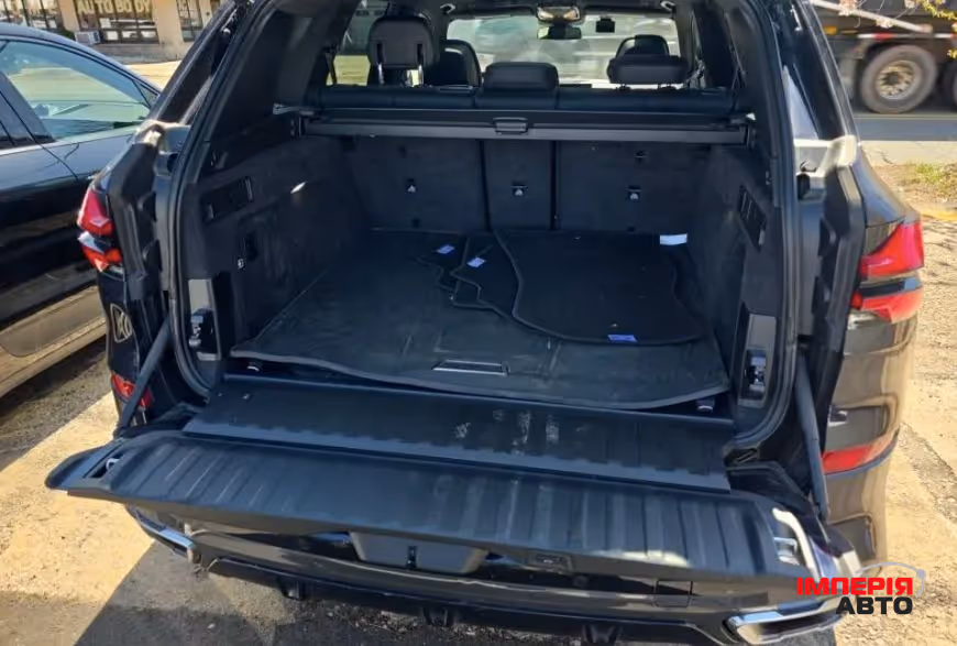BMW X5 - фото 12