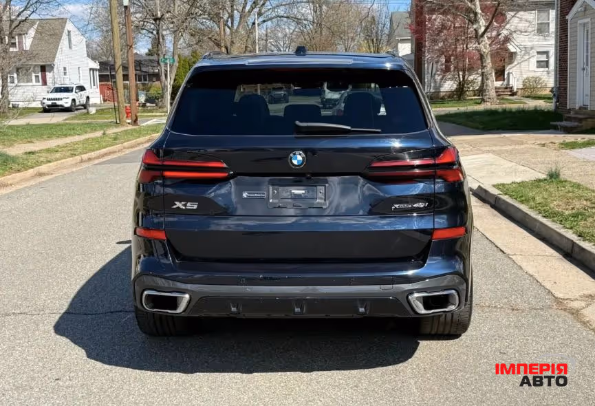 BMW X5 - фото 6