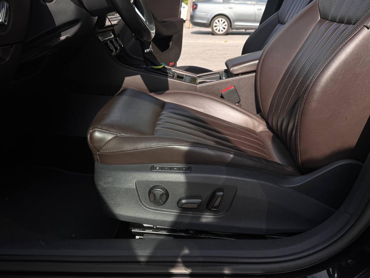 Skoda Superb - фото 12