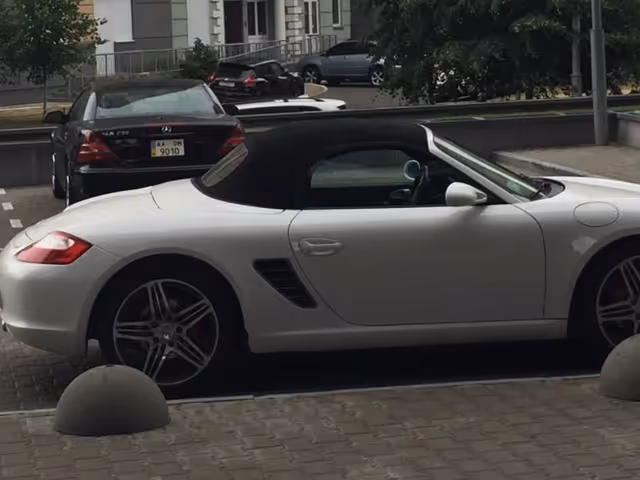 Porsche Boxster - фото 1