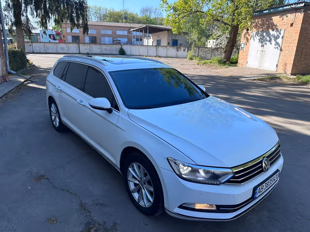 Volkswagen Passat - фото 5
