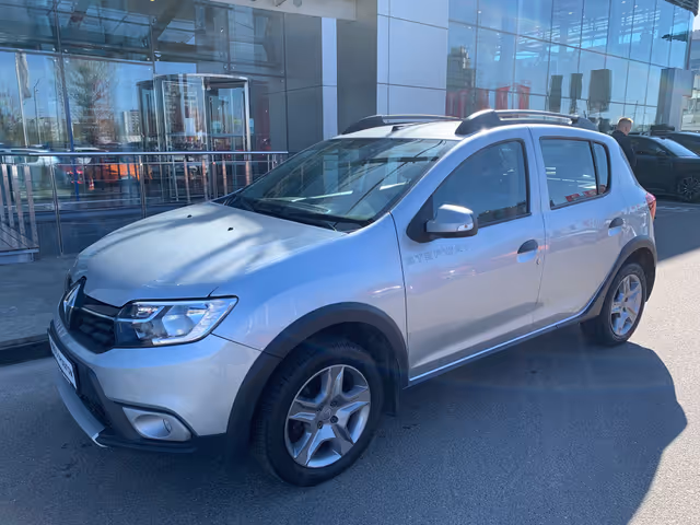Renault Sandero - фото 2