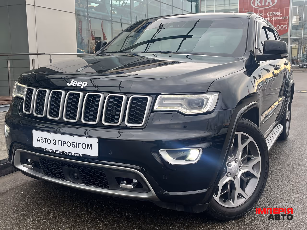 Jeep Grand Cherokee - фото 1