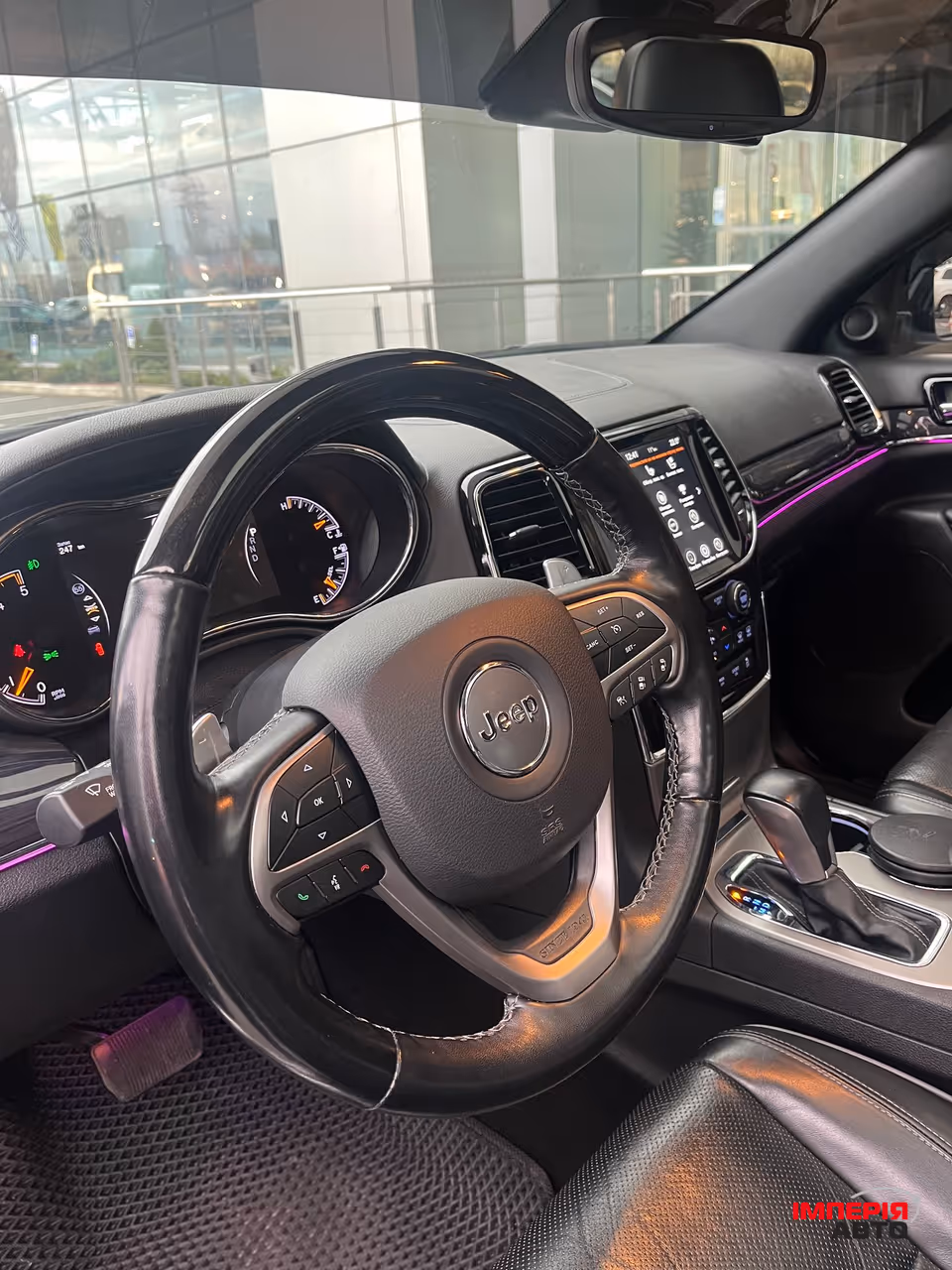 Jeep Grand Cherokee - фото 21