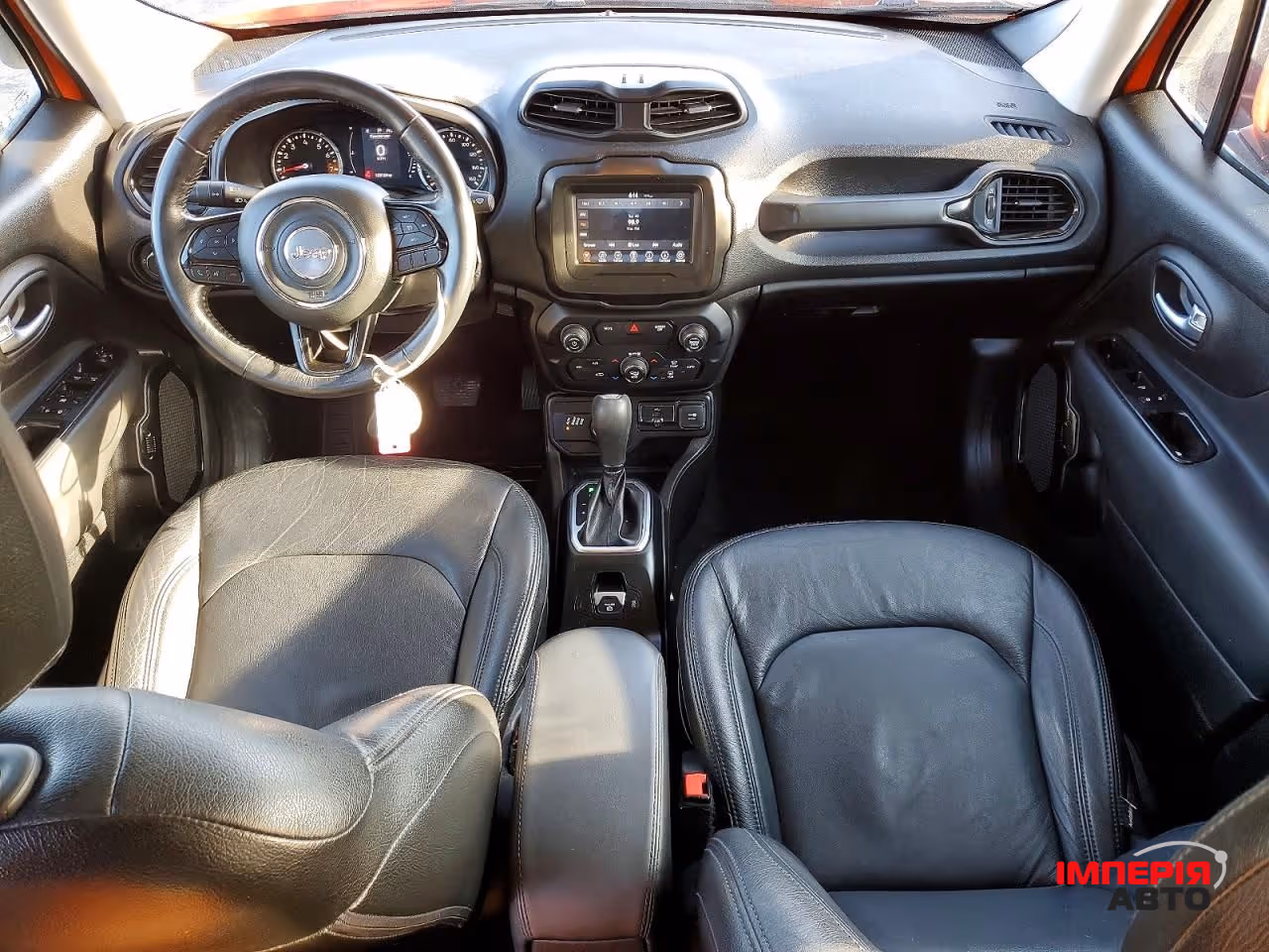 Jeep Renegade - фото 5