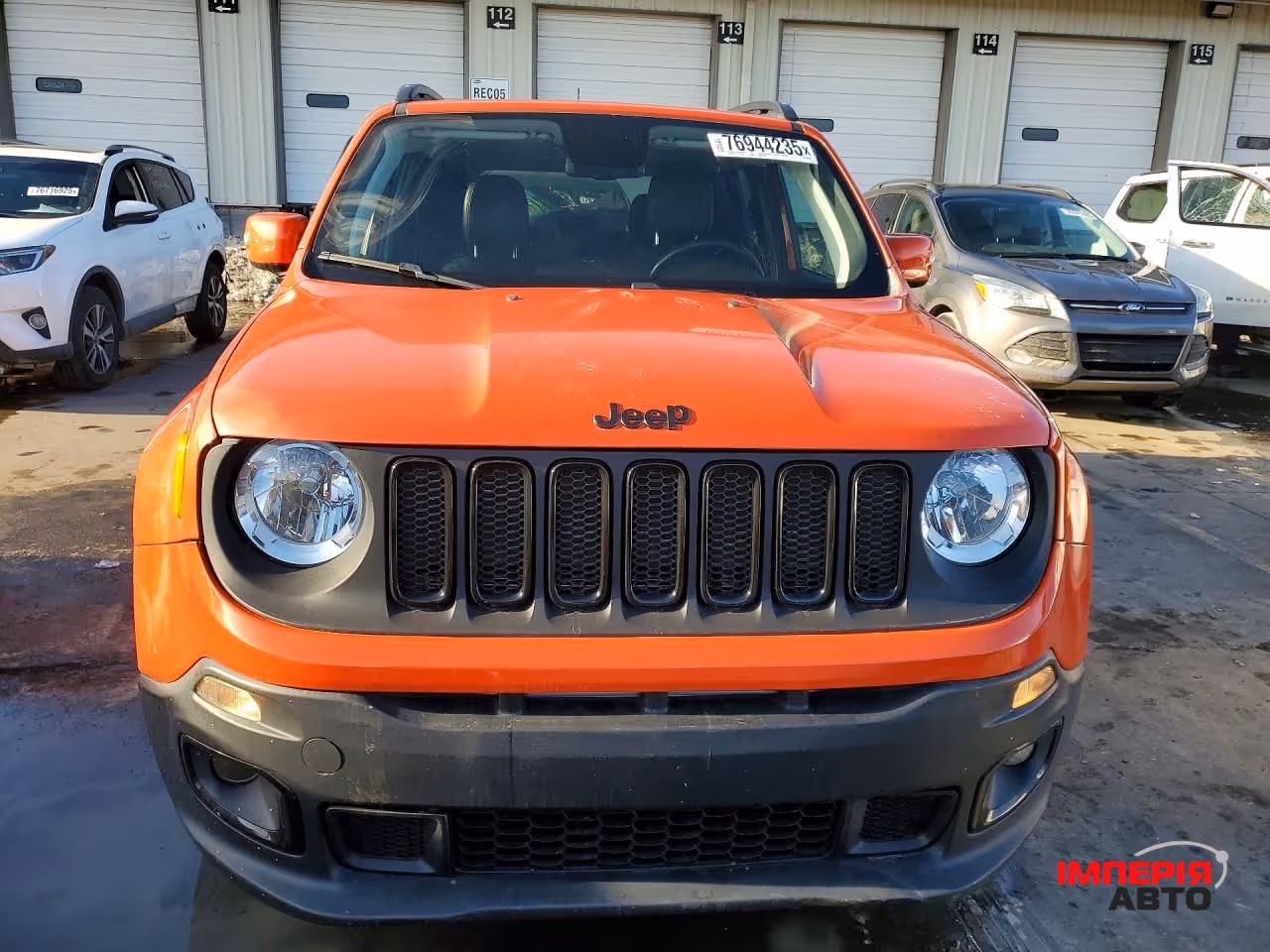 Jeep Renegade - фото 1