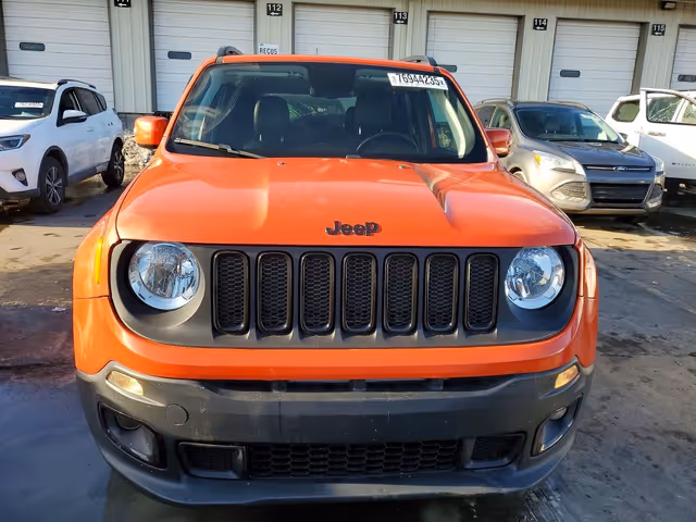 Jeep Renegade - фото 1
