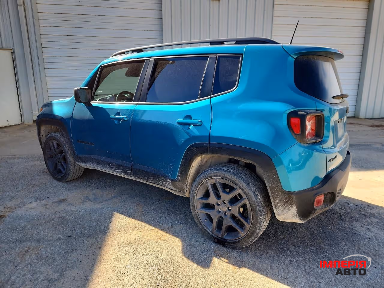 Jeep Renegade - фото 3