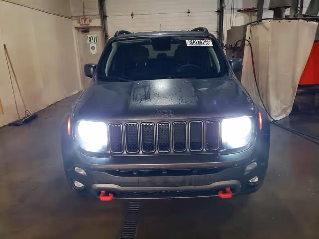 Jeep Renegade - фото 1