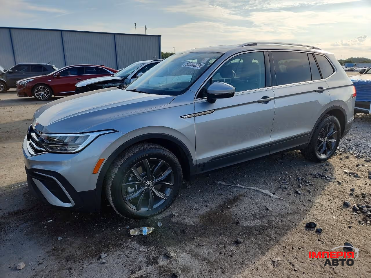 Volkswagen Tiguan - фото 2