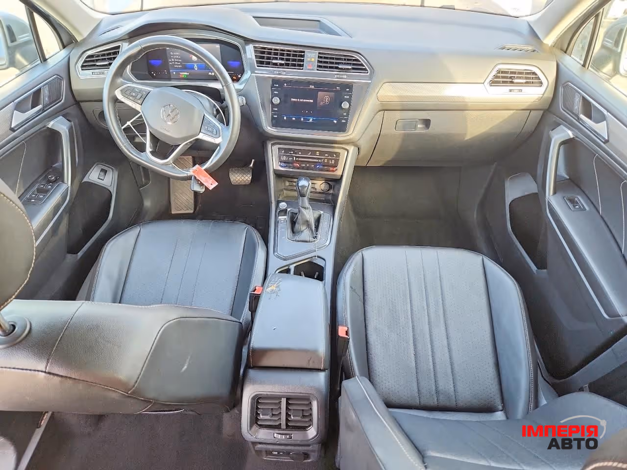 Volkswagen Tiguan - фото 5