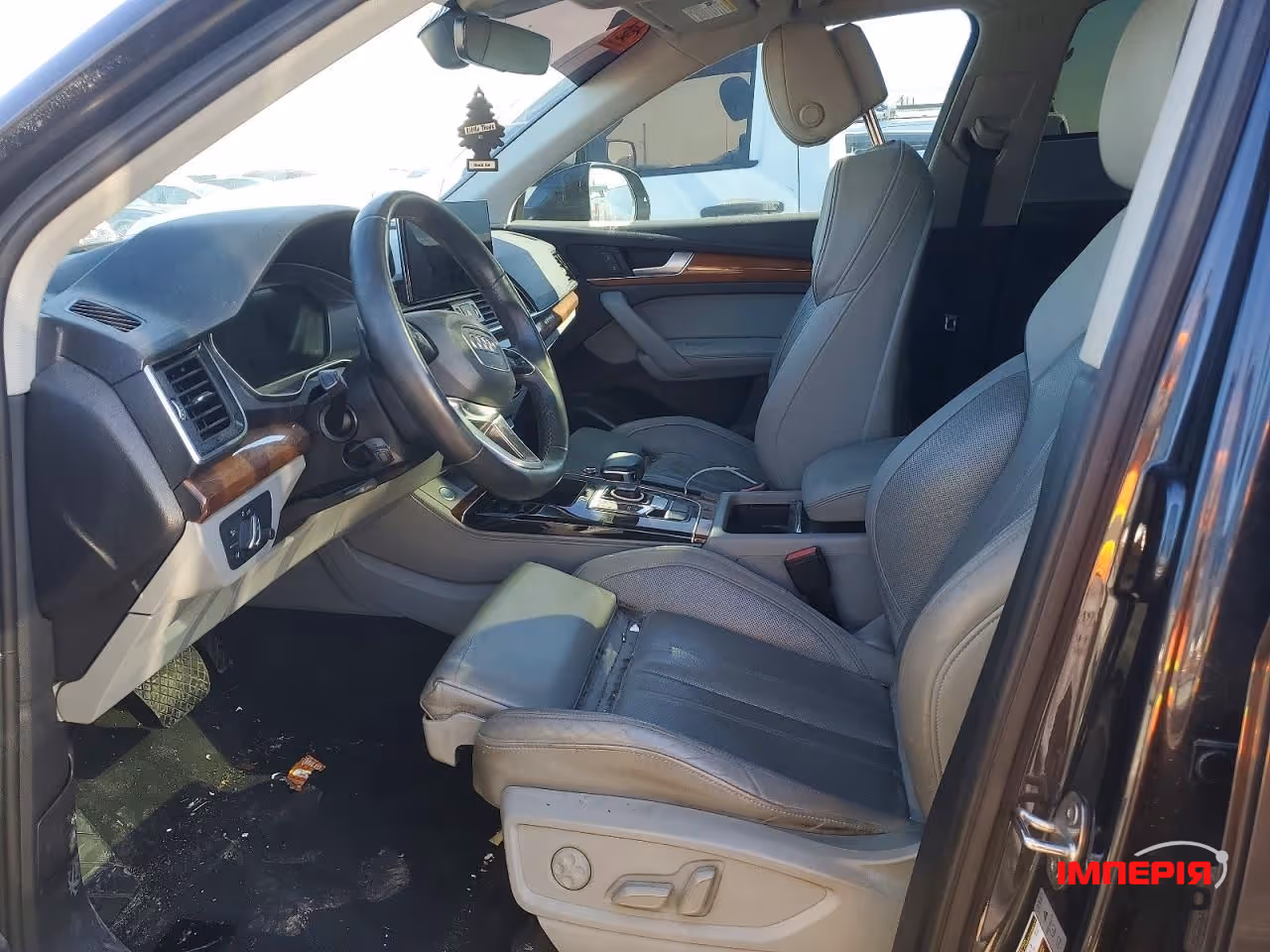 Audi Q5 - фото 8